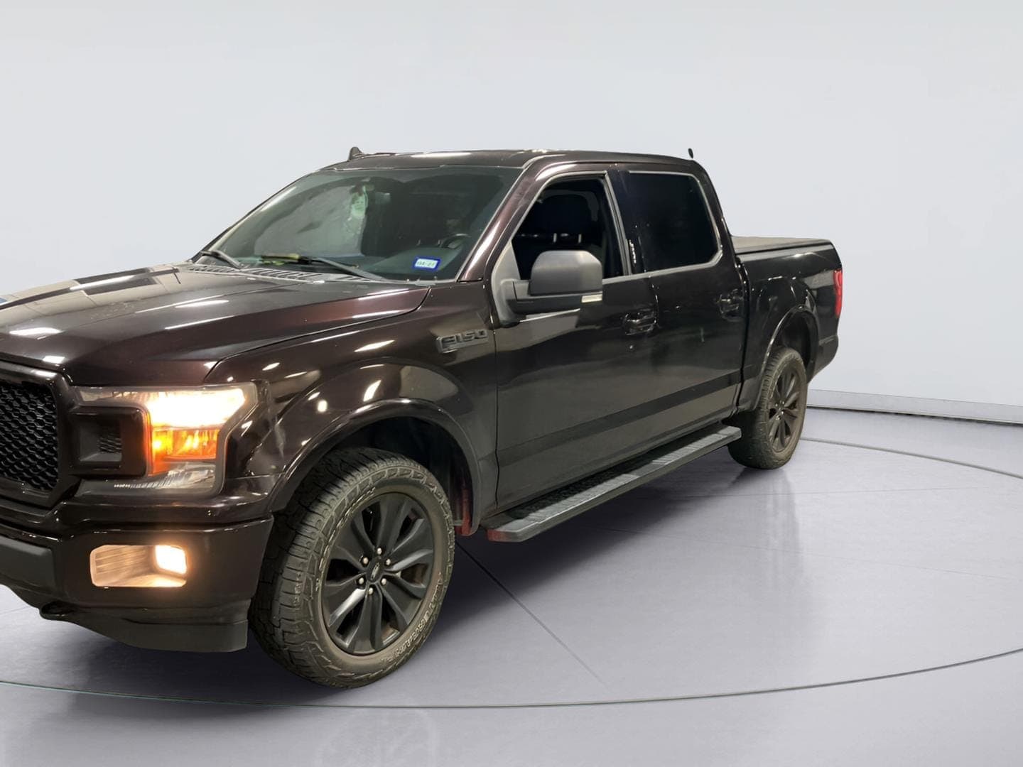 2020 Ford F-150 XLT — photo 1 of 7