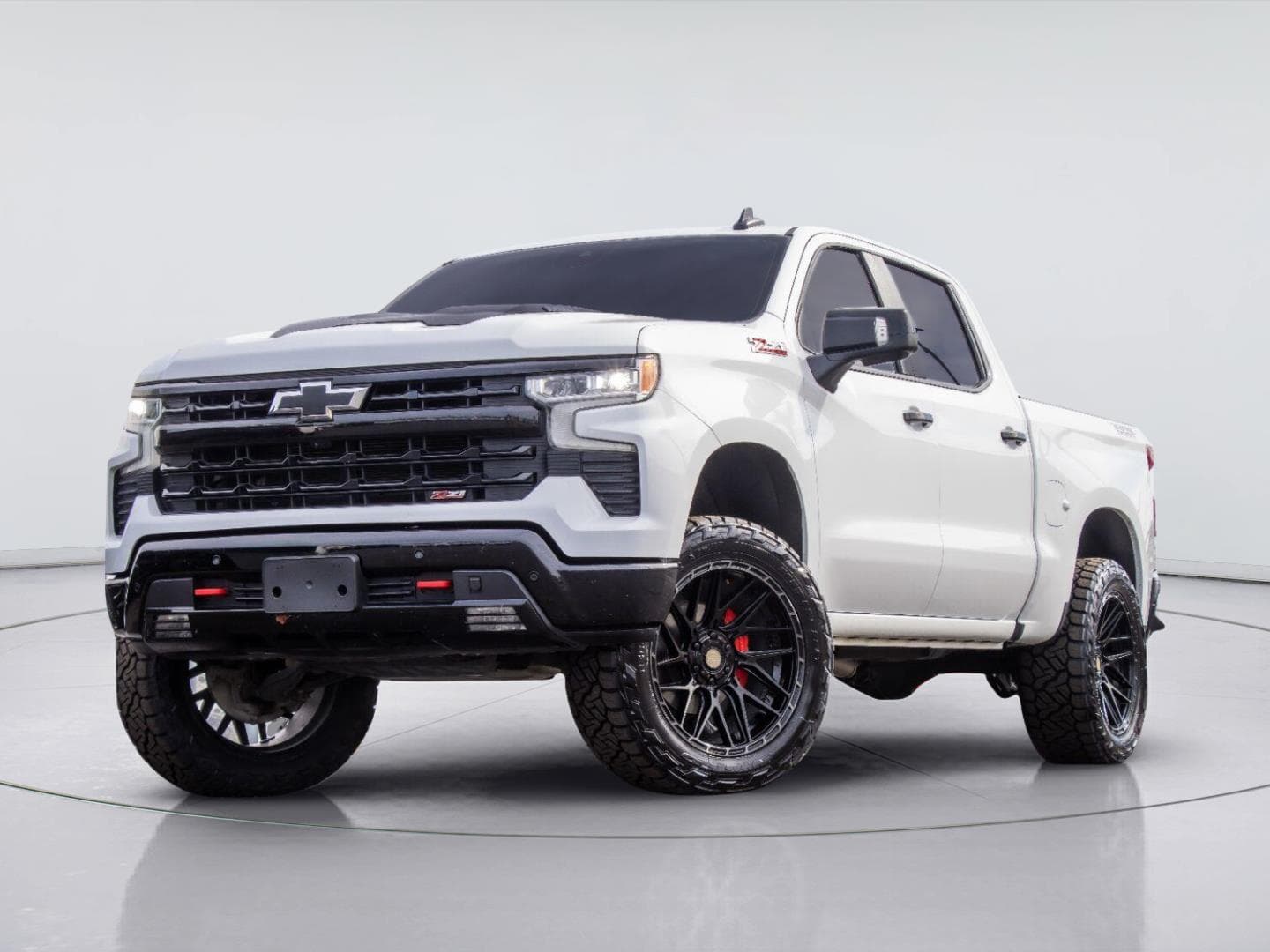 2024 Chevrolet Silverado 1500 Base — photo 1 of 22