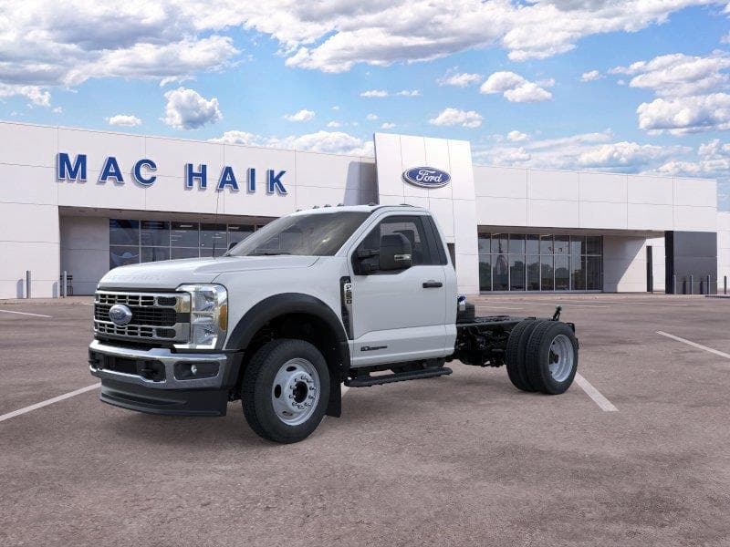 2026 Ford Super Duty F-550 DRW Base — photo 1 of 58