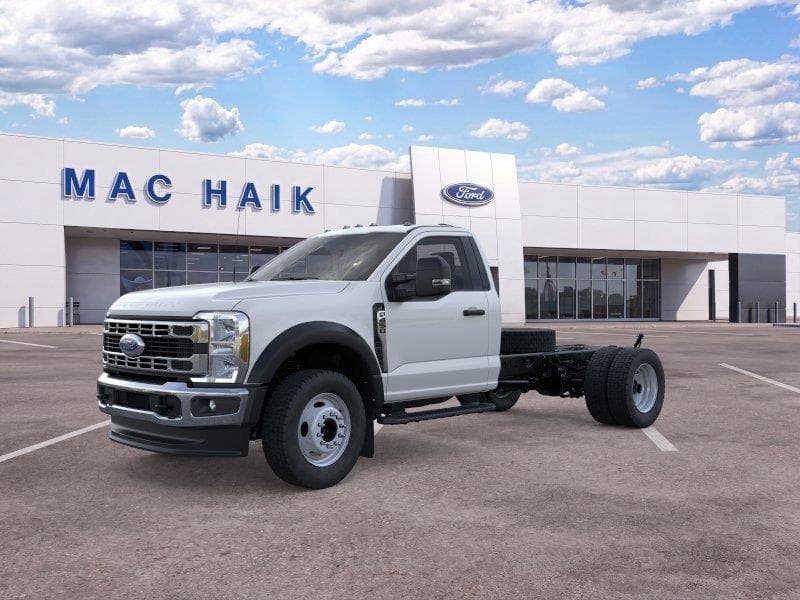 2026 Ford Super Duty F-450 DRW Base — photo 1 of 58