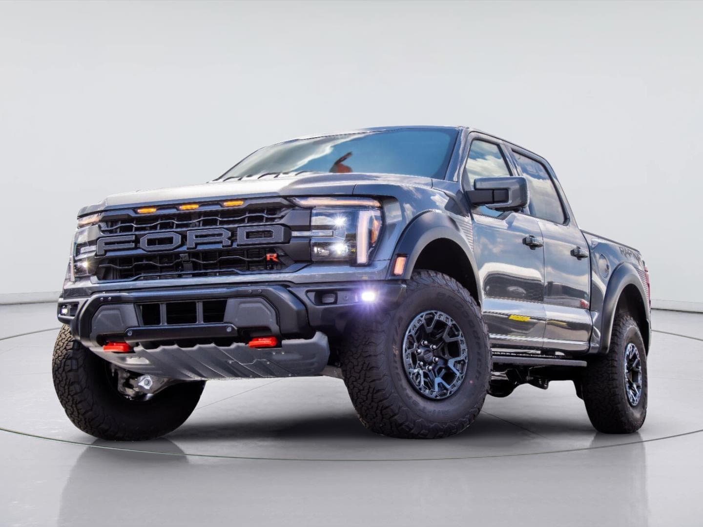 2026 Ford F-150 Raptor — photo 1 of 23