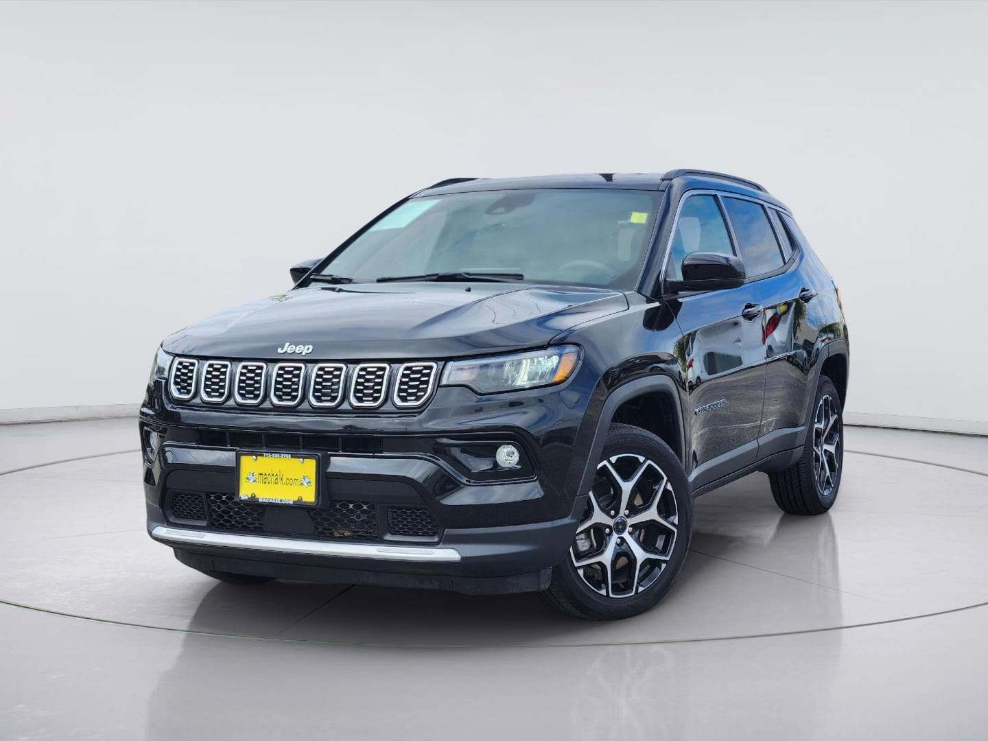 2025 Jeep Compass Limited — photo 1 of 32