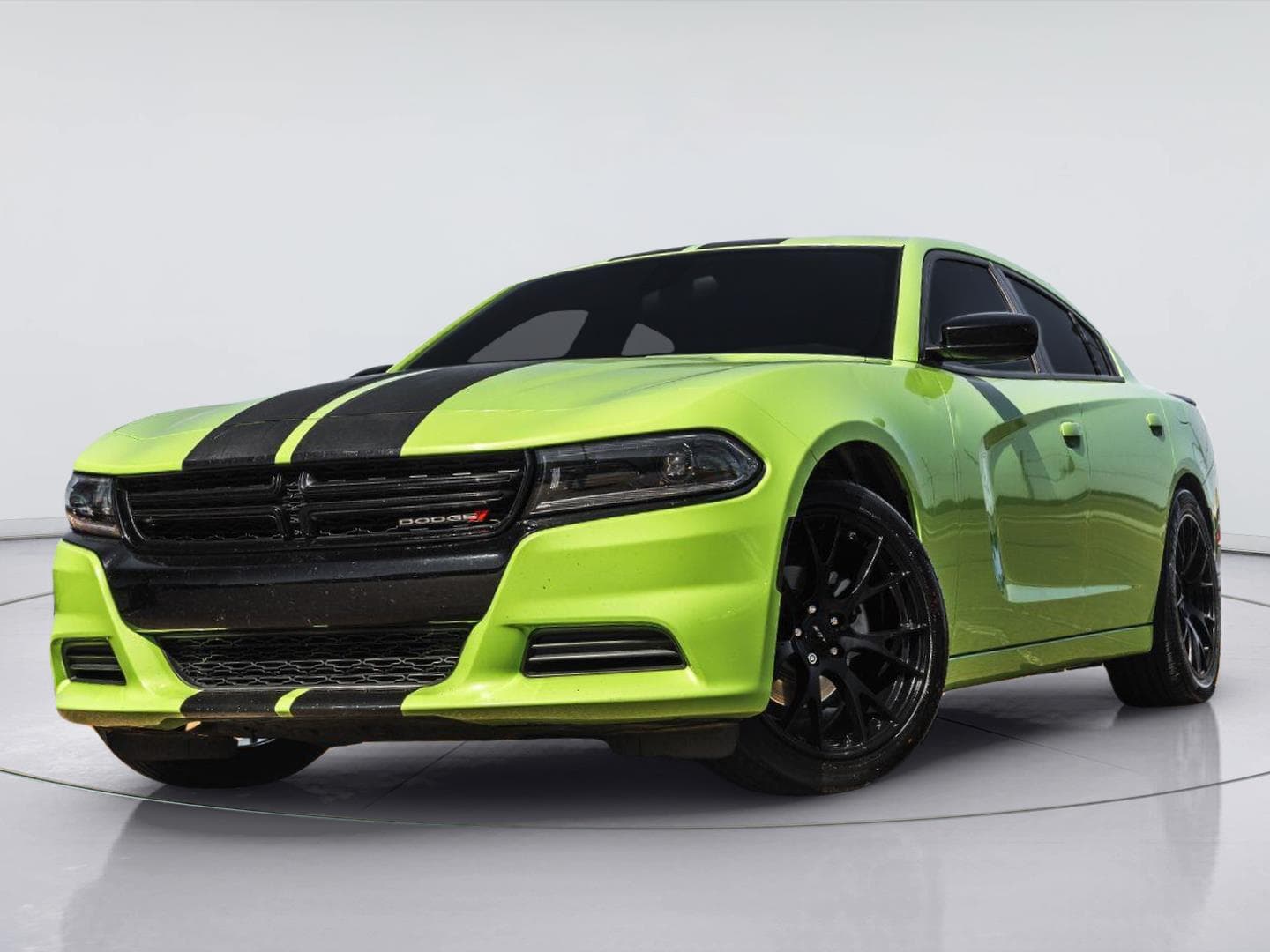 2023 Dodge Charger SXT — photo 1 of 18