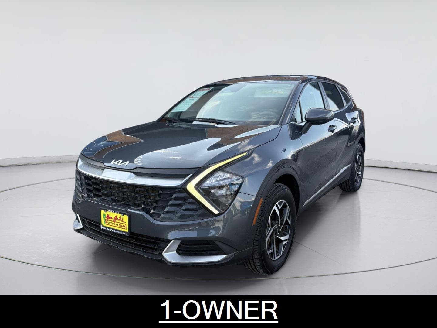 2023 Kia Sportage LX — photo 1 of 16