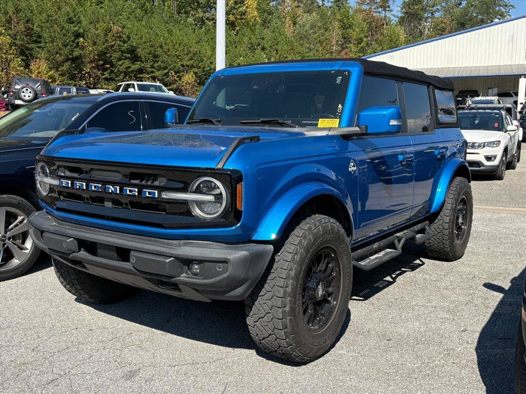 2022 Ford Bronco Outer Banks — photo 1 of 12