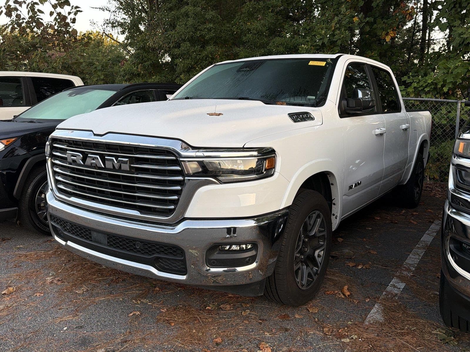 2025 RAM 1500 Laramie — photo 1 of 10