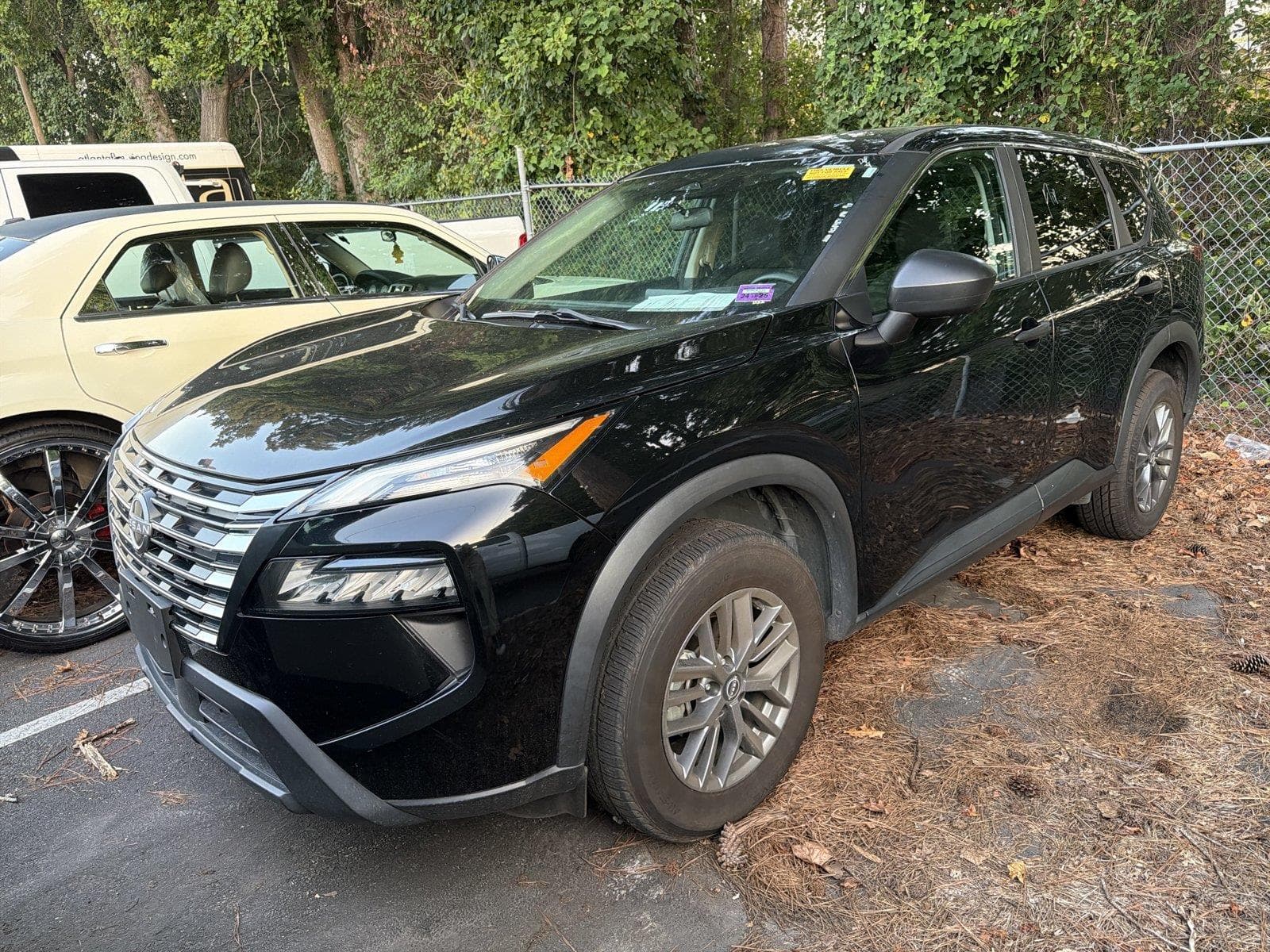 2024 Nissan Rogue S — photo 1 of 10