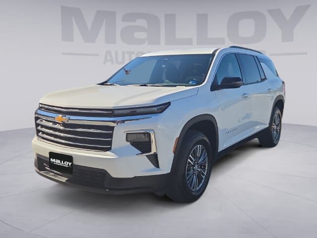 2026 Chevrolet Traverse FWD LT — photo 1 of 29