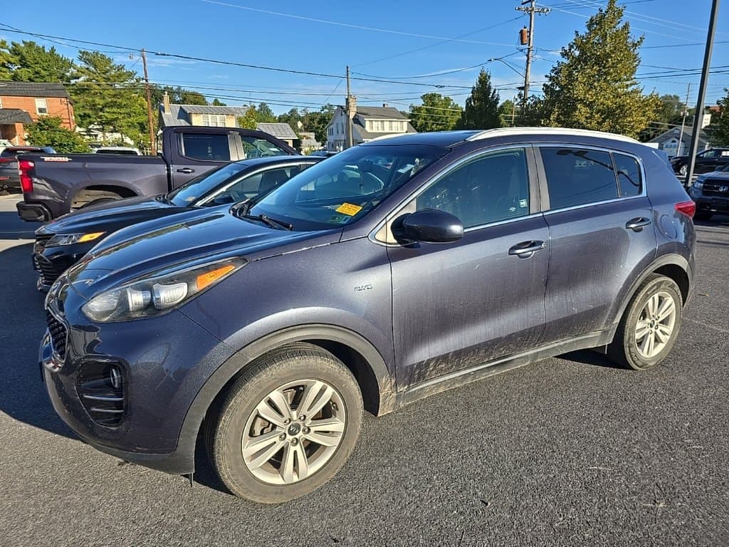 2019 Kia Sportage LX — photo 1 of 4