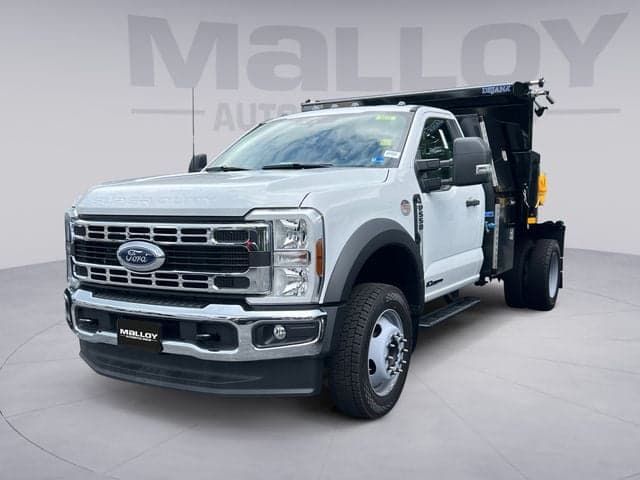 2026 Ford F-550 9FT Dynapro Dump XL — photo 1 of 33