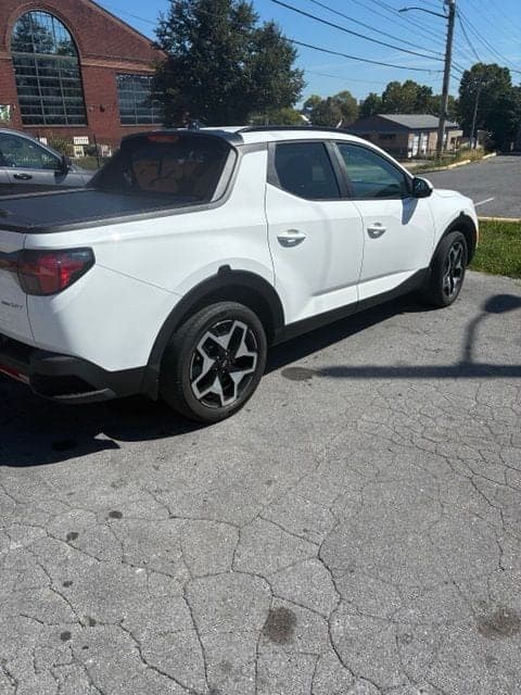 2023 Hyundai Santa Cruz Limited — photo 1 of 4