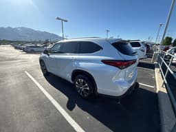 Extra Photo