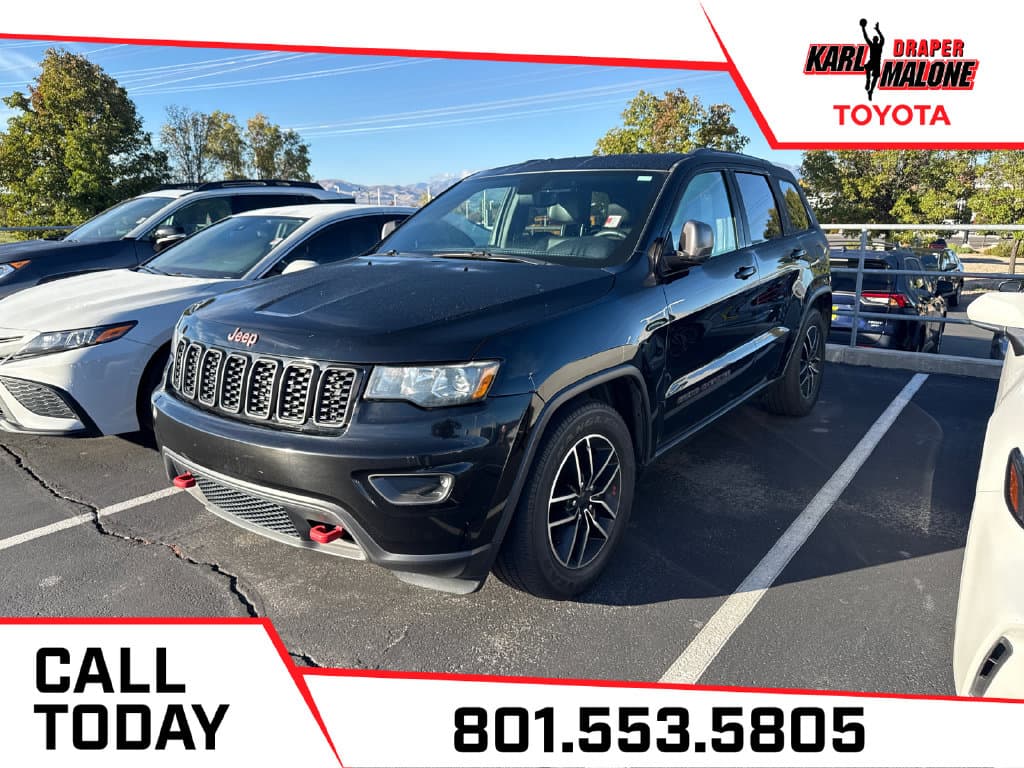 2019 Jeep Grand Cherokee Trailhawk — photo 1 of 5