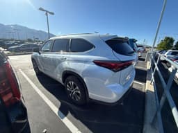 Extra Photo