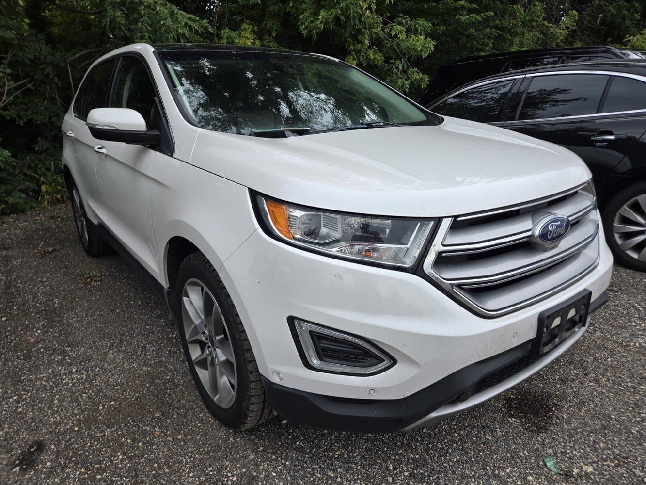 2018 Ford Edge Titanium — photo 1 of 4