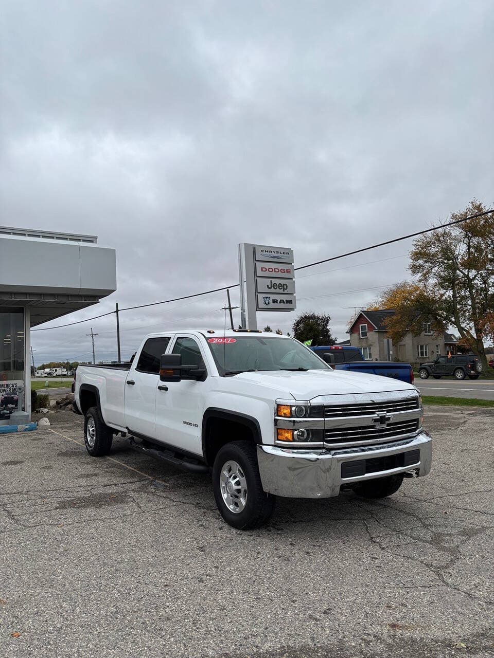2017 Chevrolet Silverado 2500HD Work Truck — photo 1 of 15