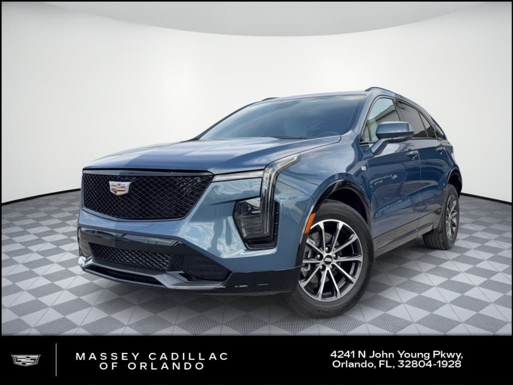 2024 Cadillac XT4 FWD Sport — photo 1 of 32