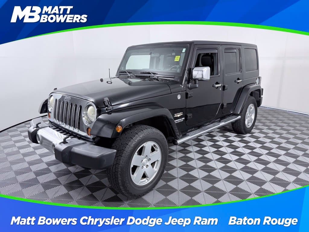 2012 Jeep Wrangler Unlimited Sahara — photo 1 of 29