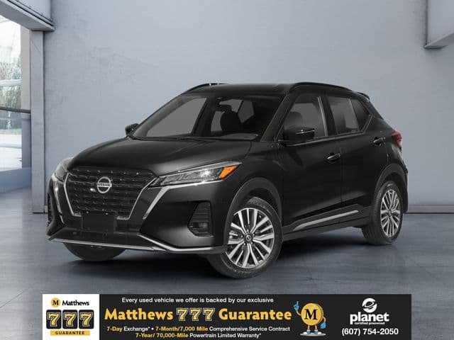 2021 Nissan Kicks SR — photo 1 of 15