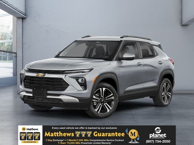 2024 Chevrolet Trailblazer LT — photo 1 of 15