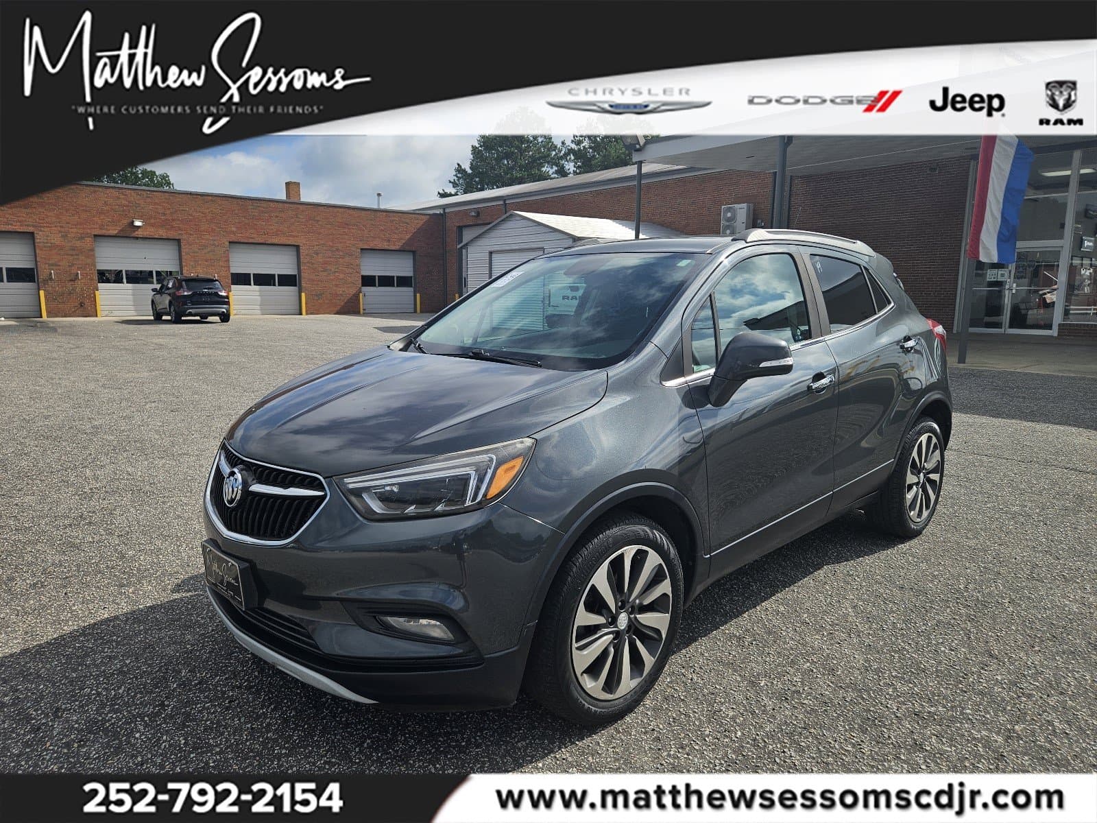 2018 Buick Encore Essence — photo 1 of 17