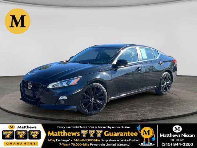 2022 Nissan Altima 2.5 SR — photo 1 of 28