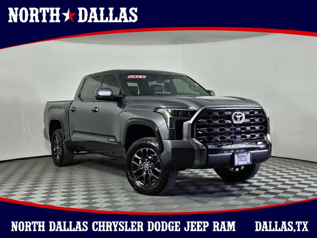 2022 Toyota Tundra 2WD Base — photo 1 of 34