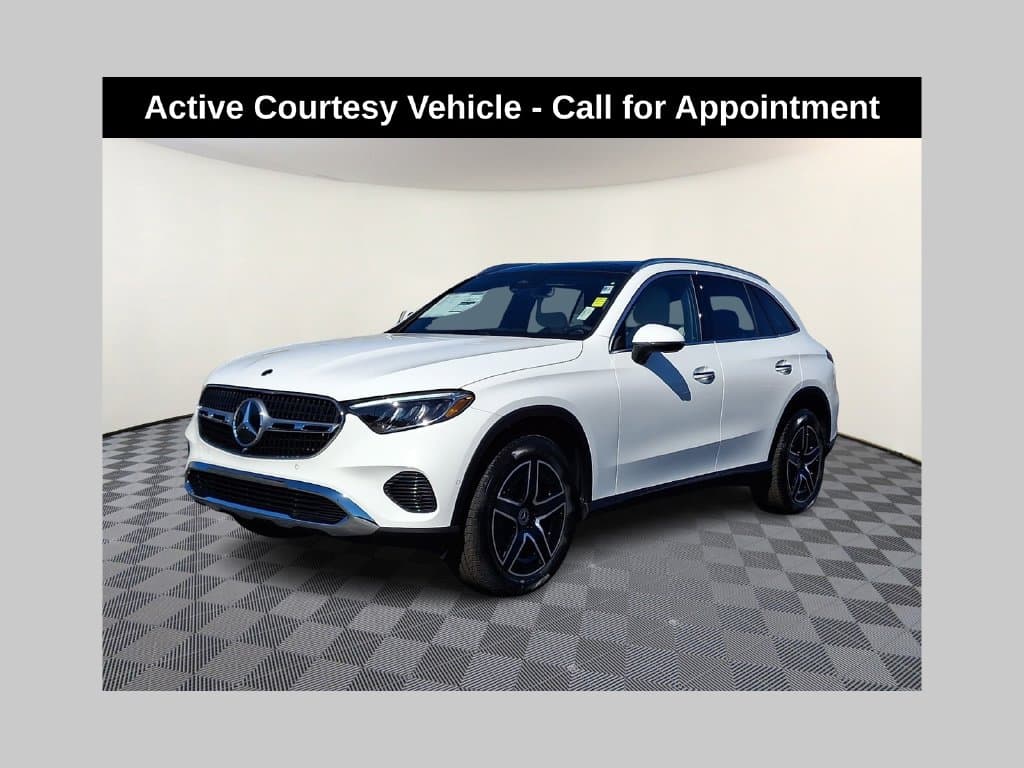 2027 Mercedes-Benz GLC Base — photo 1 of 16