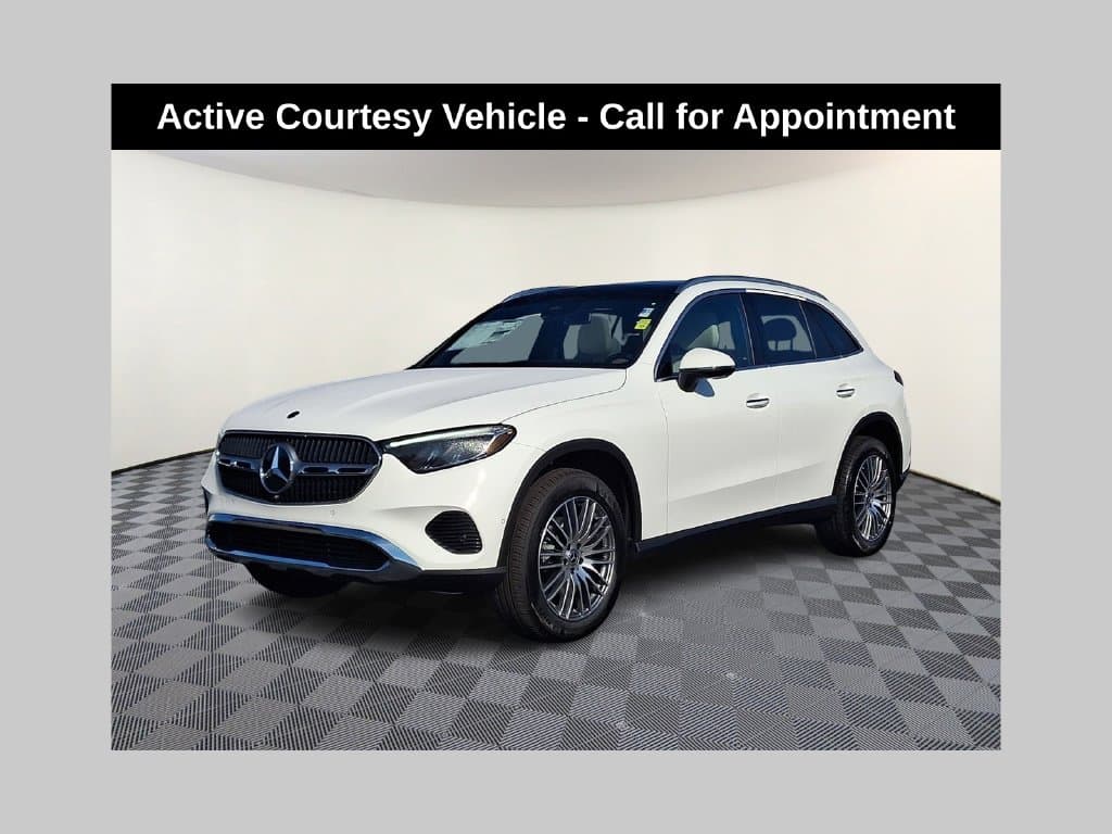 2027 Mercedes-Benz GLC Base — photo 1 of 17