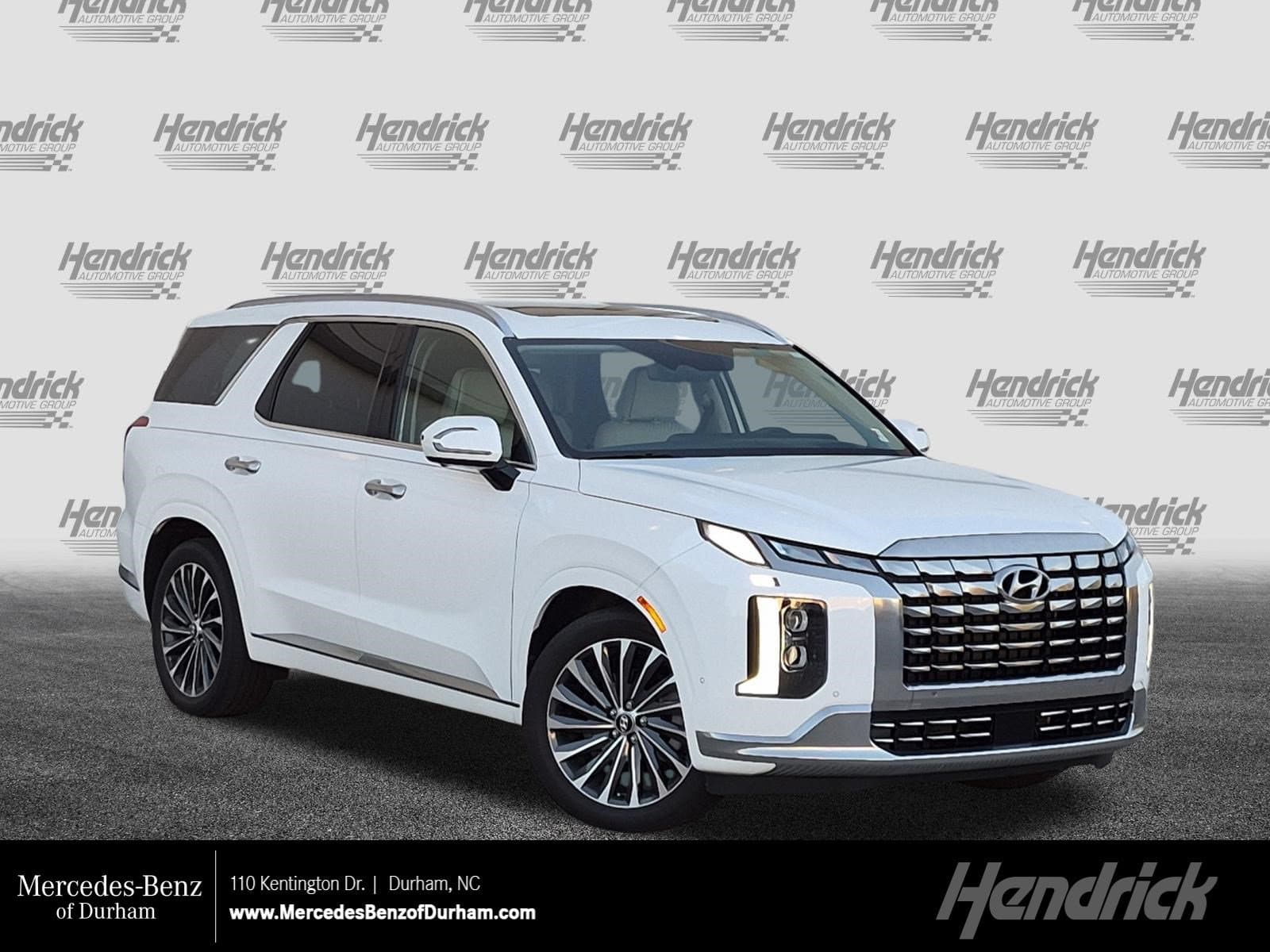 2023 Hyundai Palisade Calligraphy — photo 1 of 23