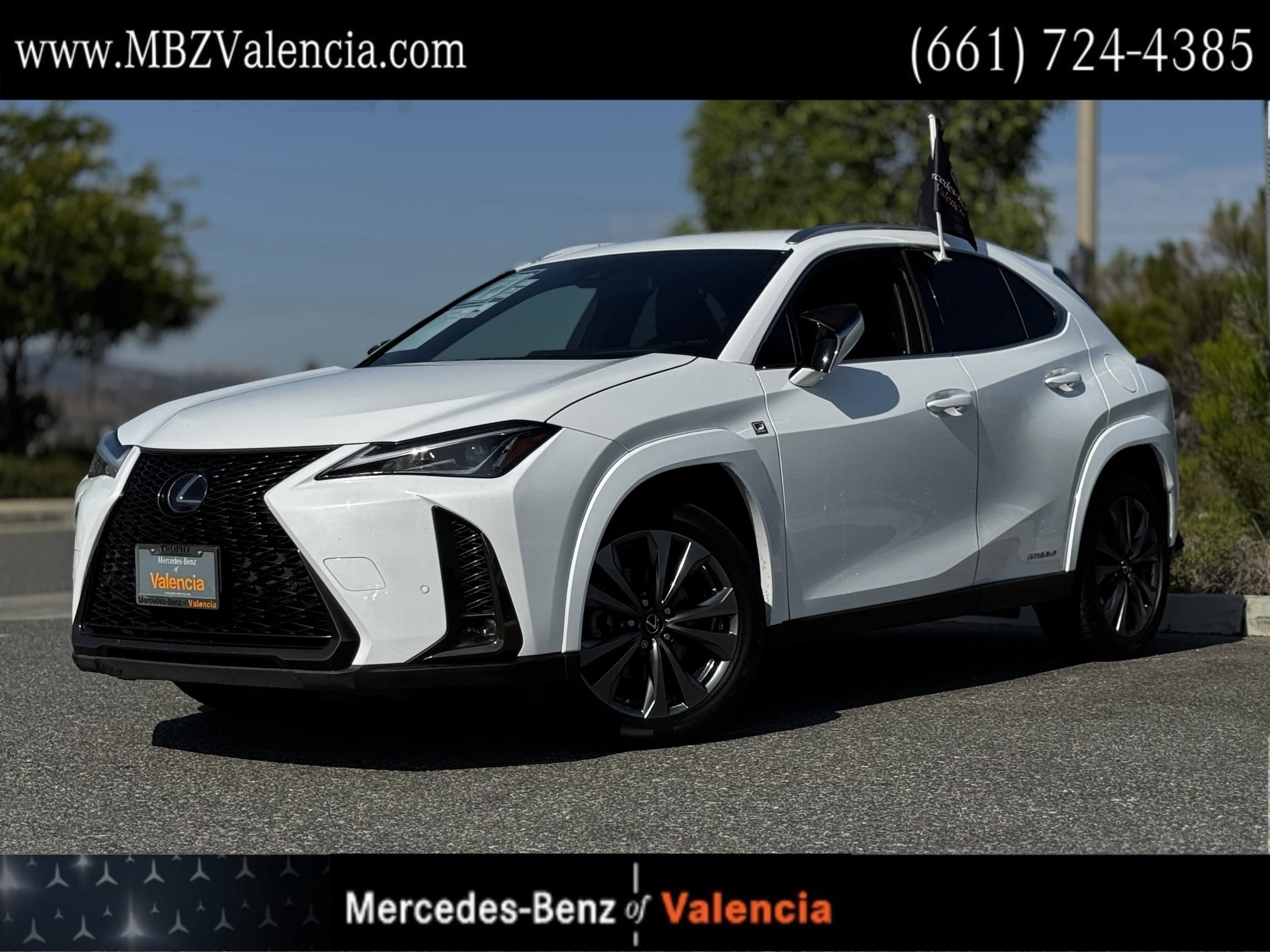 Foto de 2022 Lexus UX 250h F Sport