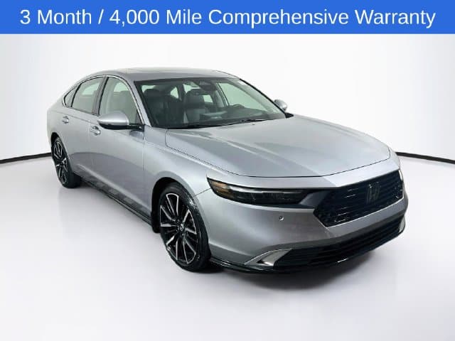 2023 Honda Accord Hybrid Touring — photo 1 of 39