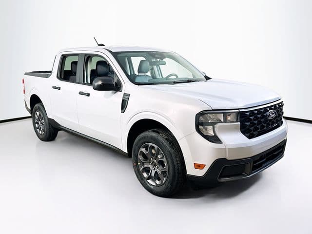 2026 Ford Maverick XLT — photo 1 of 24