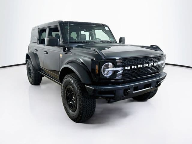 2026 Ford Bronco Badlands — photo 1 of 32