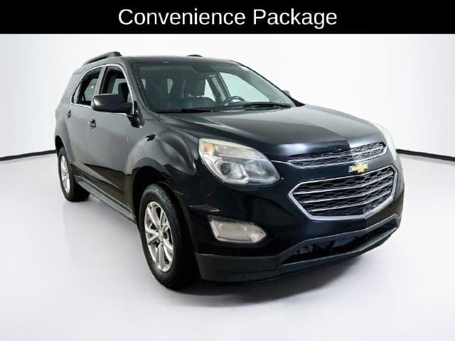 2017 Chevrolet Equinox LT — photo 1 of 33