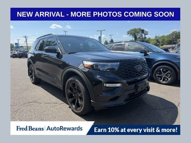 2023 Ford Explorer ST-Line — photo 1 of 11
