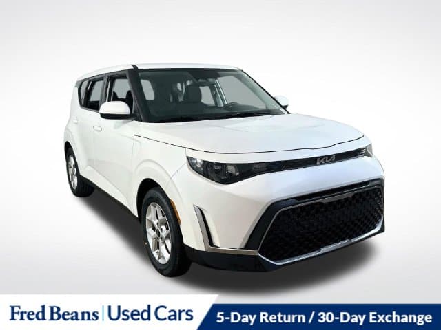 2023 Kia Soul S — photo 1 of 29