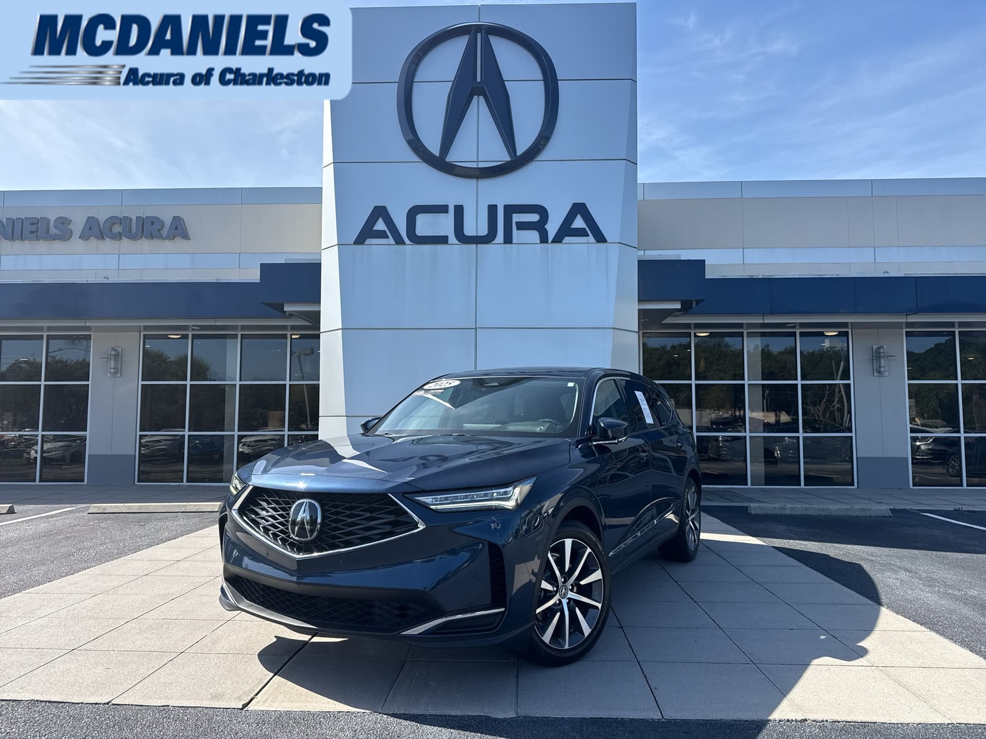 2025 Acura MDX Base — photo 1 of 28