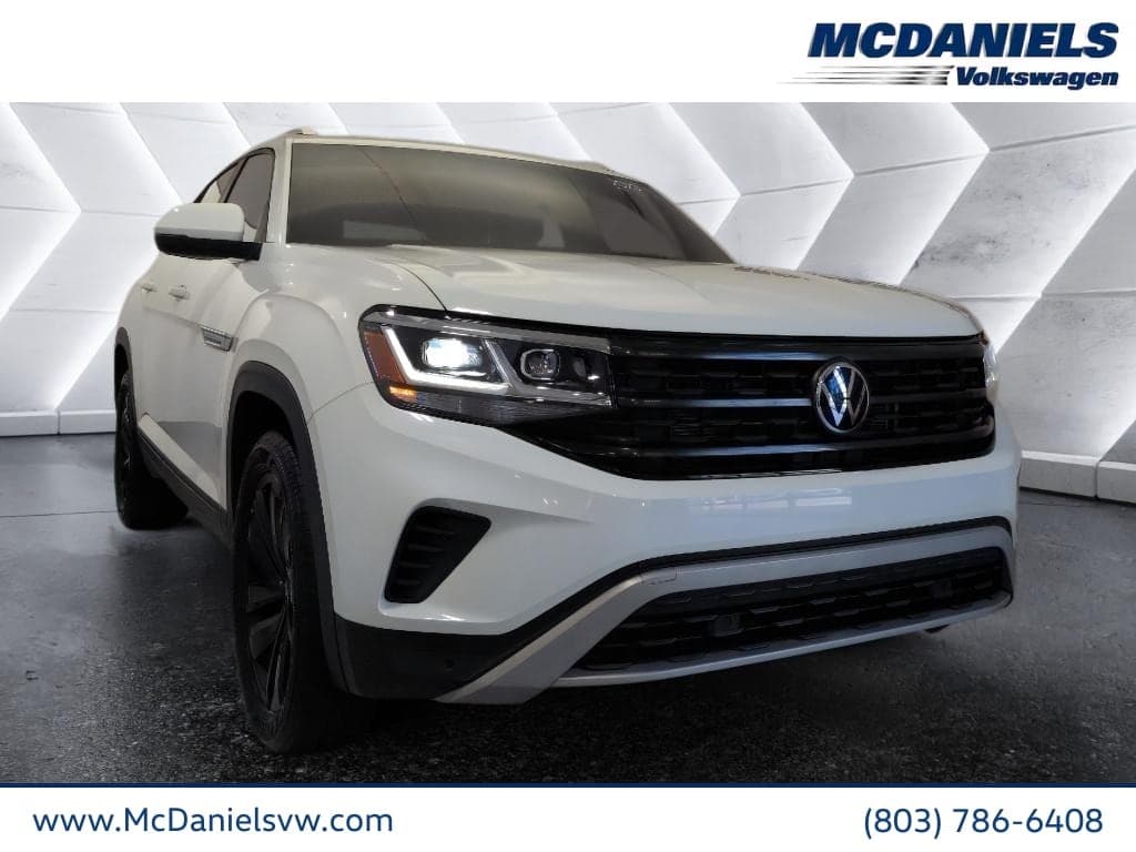 2023 Volkswagen Atlas Cross Sport 3.6L V6 SE w/Technology — photo 1 of 39