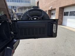 Extra Photo