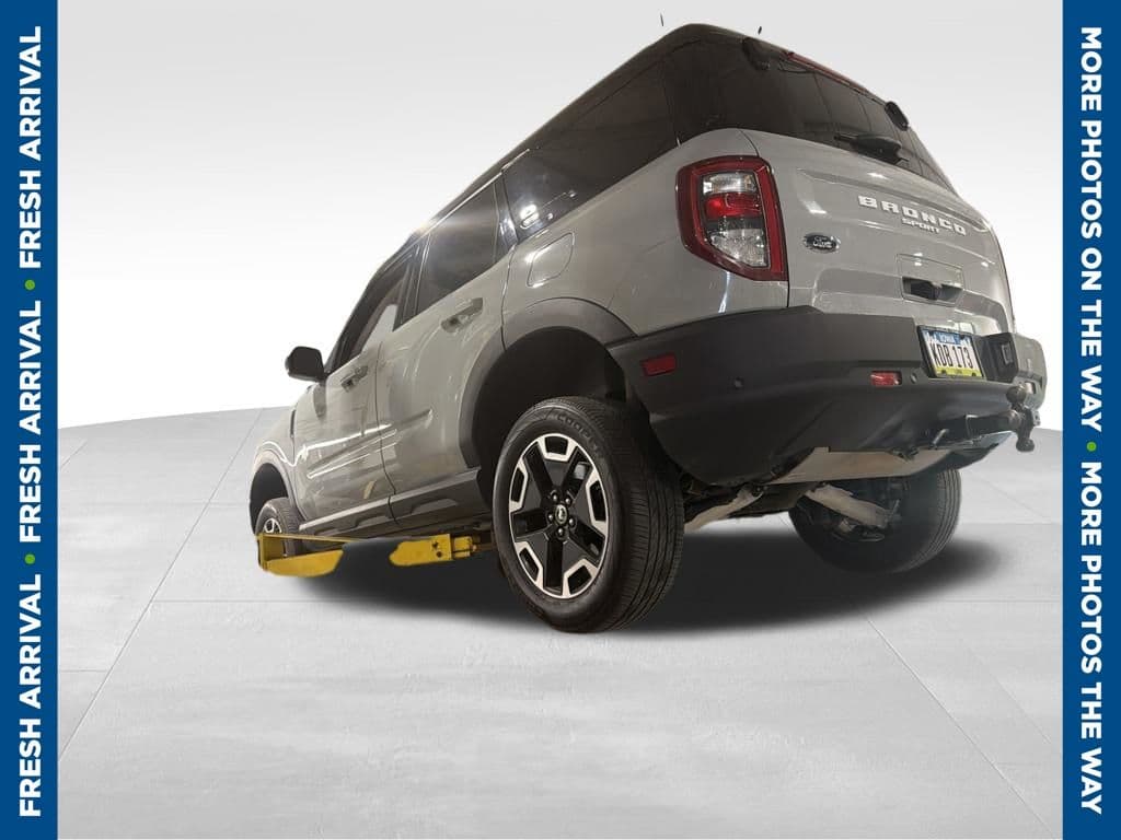 2021 Ford Bronco Sport Outer Banks — photo 1 of 5