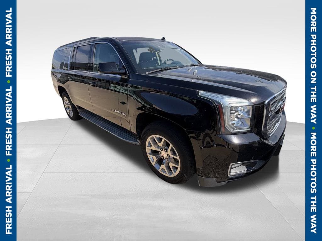 2015 GMC Yukon XL SLT — photo 1 of 8