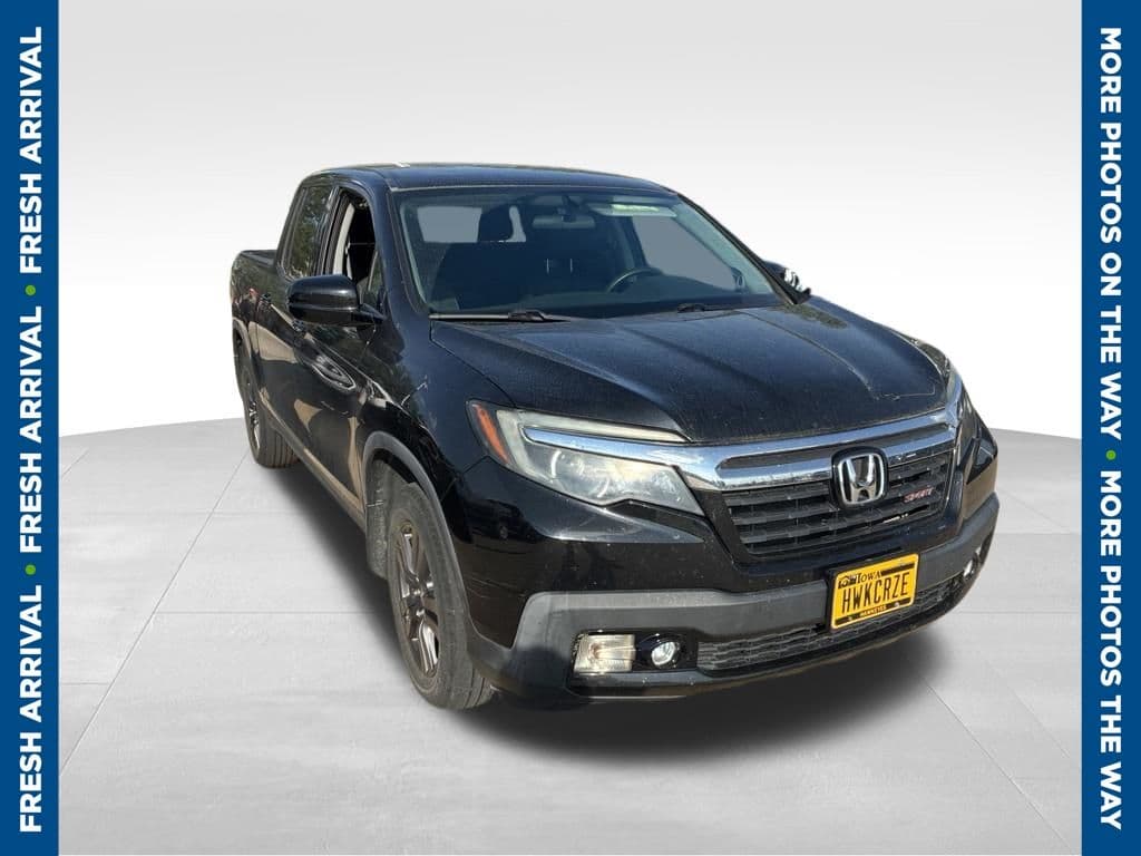 2017 Honda Ridgeline Sport — photo 1 of 6