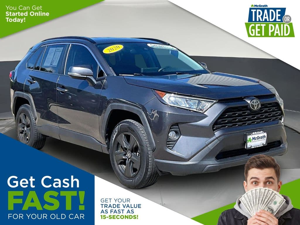 2020 Toyota RAV4 XLE — photo 1 of 36