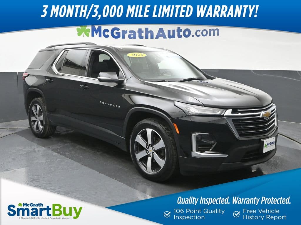 2023 Chevrolet Traverse LT Leather — photo 1 of 30