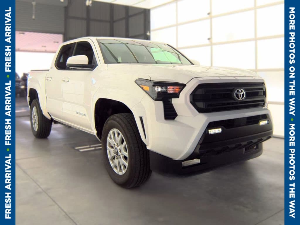 2025 Toyota Tacoma 4WD SR5 — photo 1 of 9