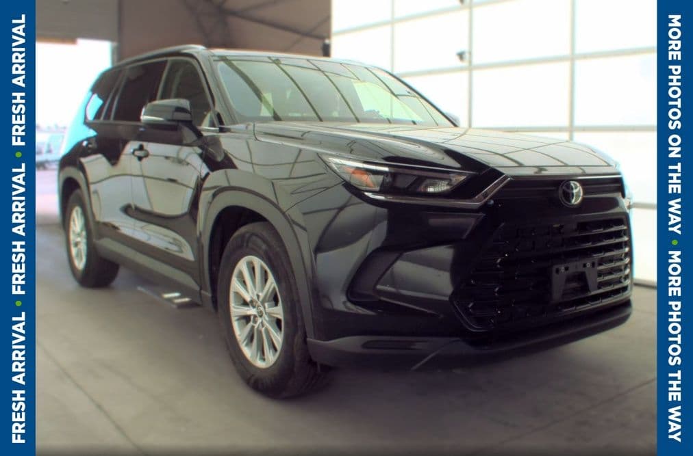 2025 Toyota Grand Highlander XLE — photo 1 of 8