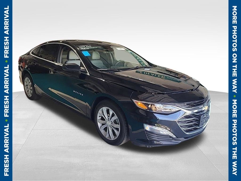 2024 Chevrolet Malibu LT — photo 1 of 10