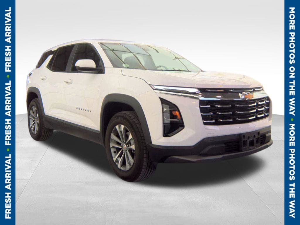 2025 Chevrolet Equinox AWD LT — photo 1 of 10