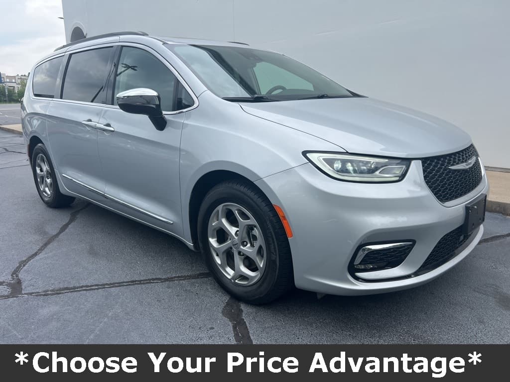 Foto de 2023 Chrysler Pacifica Limited